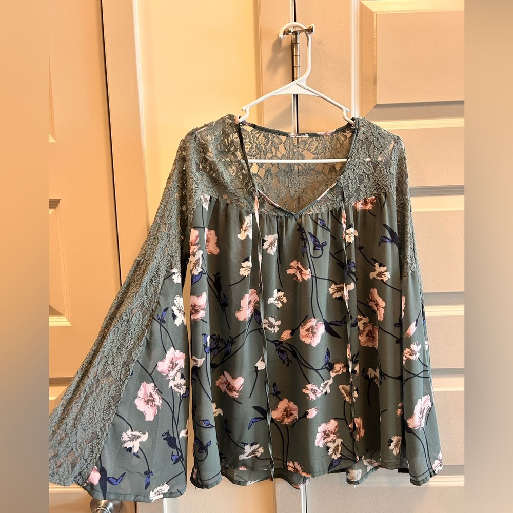 Women's Olive Green Floral Lace Yoke Blouse